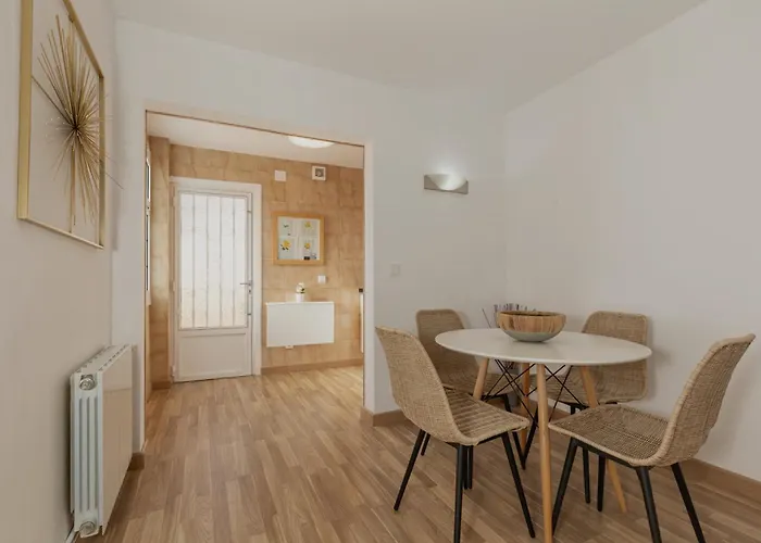 阿洛斯帕西德格德公寓酒店 *